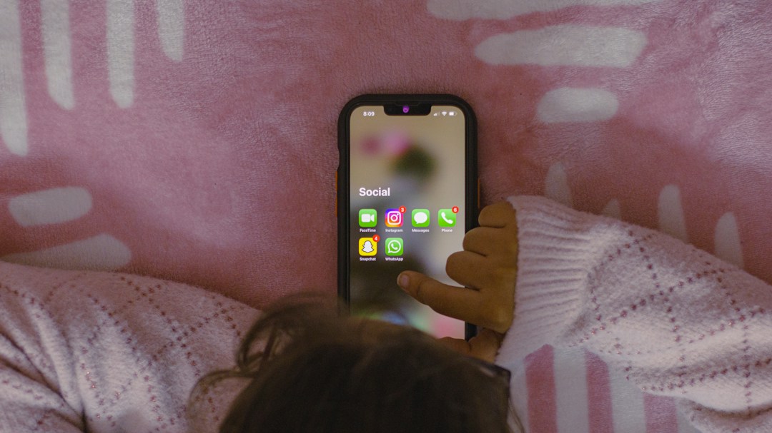 Social media use and privacy controls for age appropriate AI companion experiences